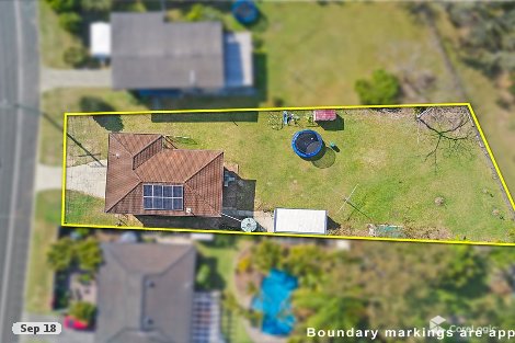 14 Folkstone Ave, Albany Creek, QLD 4035