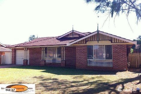 39 Potoroo Ave, St Helens Park, NSW 2560