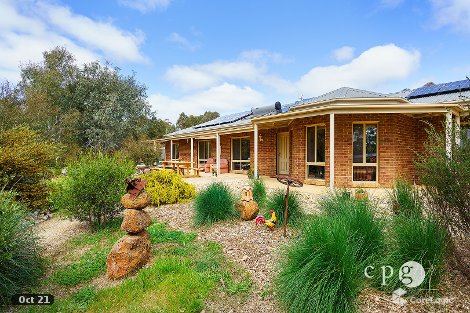 11 Dundas St, Newstead, VIC 3462