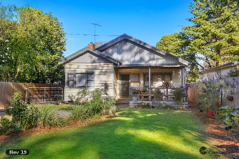 17 Dee Rd, Millgrove, VIC 3799