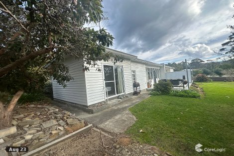 8 Bluff Rd, Spring Beach, TAS 7190