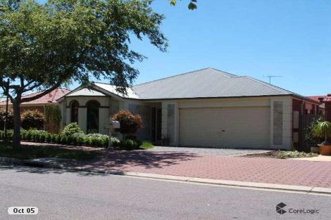 8 Ashdown St, Oakden, SA 5086