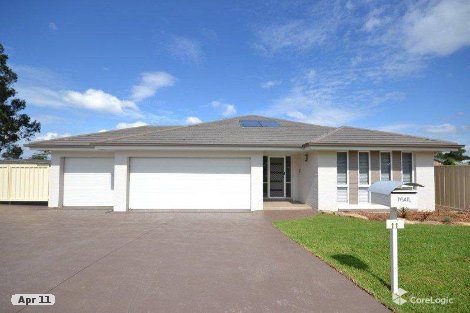 11 Zieria Ave, North Nowra, NSW 2541