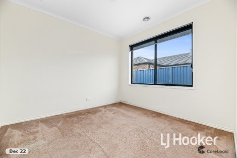 10 Radiata Cct, Pakenham, VIC 3810