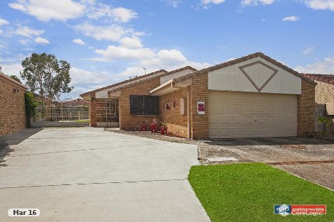 8 Regensberg Cl, Varsity Lakes, QLD 4227