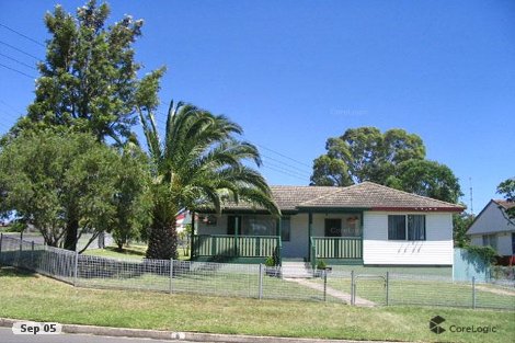 8 Roydon Ave, Lake Illawarra, NSW 2528