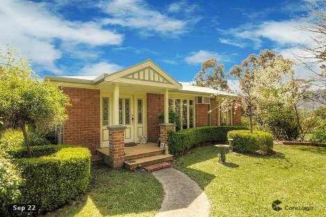 2a Cairncroft Ave, Launching Place, VIC 3139