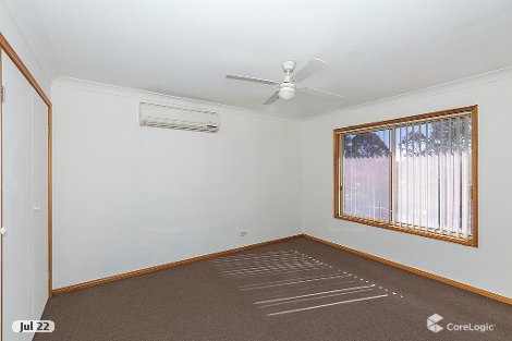 17 Shamrock Cl, Woodrising, NSW 2284