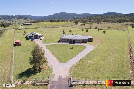 1 Horseshoe Pl, Moore Creek, NSW 2340