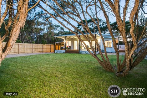 387 Sandy Rd, St Andrews Beach, VIC 3941