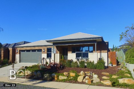 24 Inverness Dr, Junortoun, VIC 3551