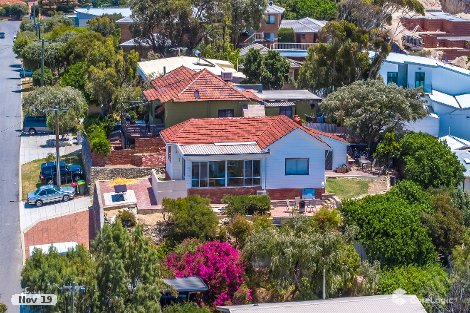 40 Southbourne St, Scarborough, WA 6019