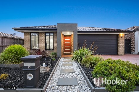 10 Symons St, Cranbourne East, VIC 3977