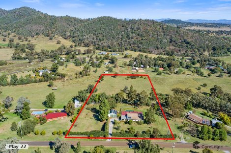 61 Stirling Rd, Moore Creek, NSW 2340