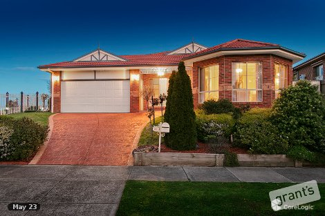 32 Royal Cres, Beaconsfield, VIC 3807