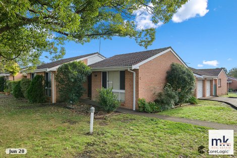 2/30 Kings Rd, Ingleburn, NSW 2565