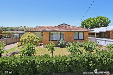 43 Grove St, Kooringal, NSW 2650