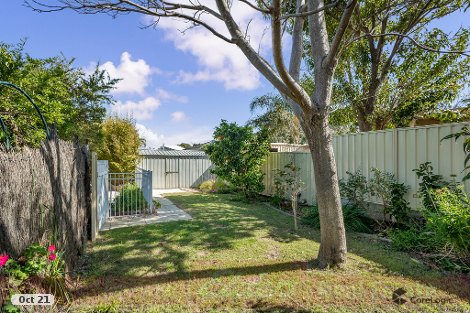 4 St Peters Grn, College Grove, WA 6230