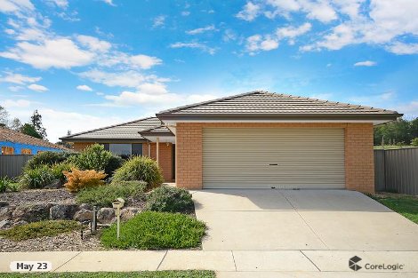 17 Hayes Dr, Beechworth, VIC 3747