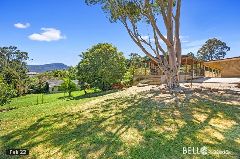 24 Cairncroft Ave, Launching Place, VIC 3139