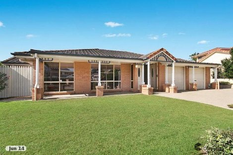 71 Holborn Cres, Carindale, QLD 4152