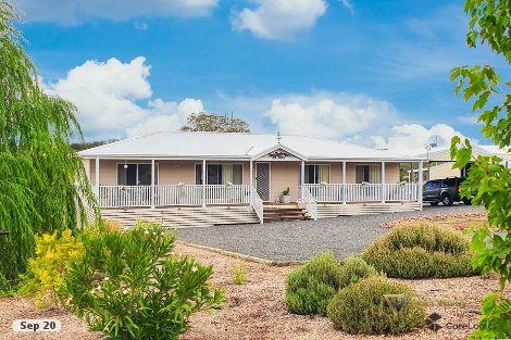 18 Carpet St, Wallabadah, NSW 2343