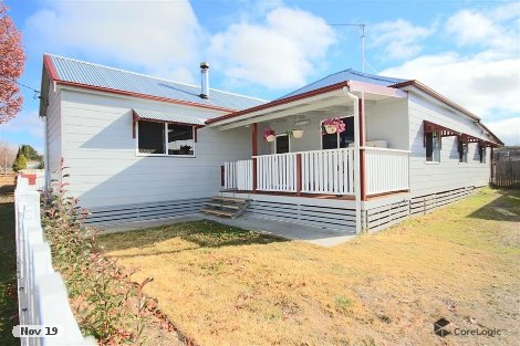 38 Margaret St, Tenterfield, NSW 2372