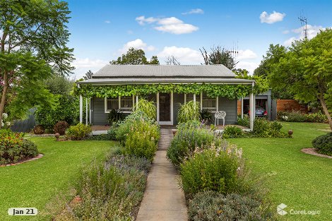 7 Hawken St, Leitchville, VIC 3567