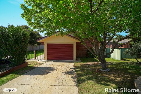 39 Schipp St, Forest Hill, NSW 2651