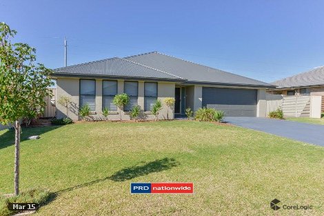 17 Cunningham St, Westdale, NSW 2340