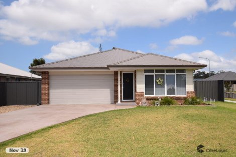 53 Bowerbird St, South Nowra, NSW 2541