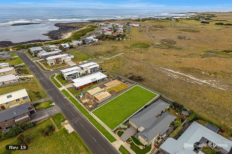 52 Philip St, Port Fairy, VIC 3284