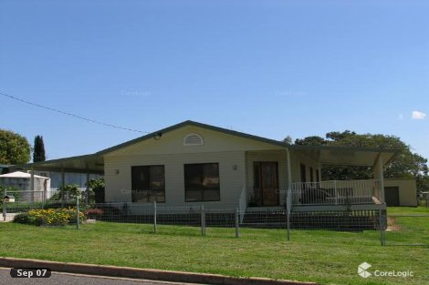 62 Fielding St, Gayndah, QLD 4625