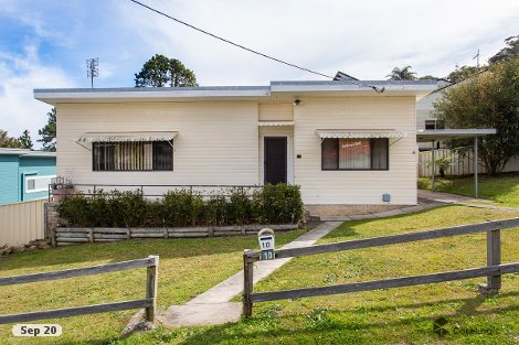 10 Headlam Pde, Springfield, NSW 2250