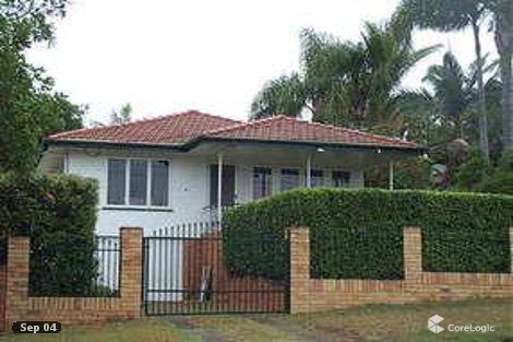 16 Waratah Ave, Holland Park West, QLD 4121