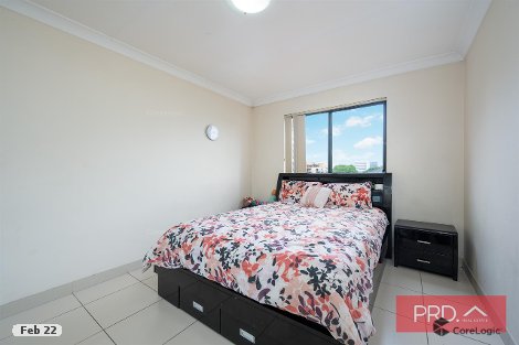 23/12-20 Lachlan St, Liverpool, NSW 2170