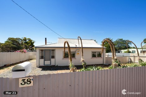 38 Woodward St, Coolgardie, WA 6429