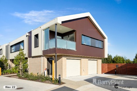 16 Boutique Lane, Cranbourne West, VIC 3977