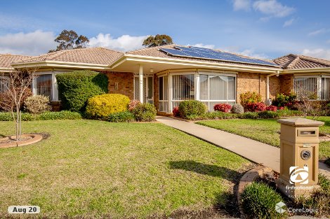 2 Mariners Pl, Paynesville, VIC 3880