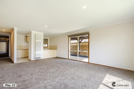 2/37 Rowes Rd, Werribee, VIC 3030