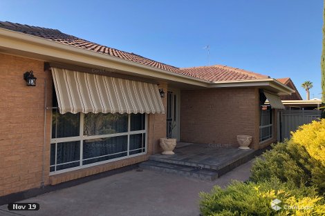 8 Fraser Cl, Whyalla Stuart, SA 5608