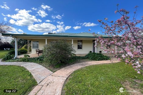 33 Oberon St, Eugowra, NSW 2806