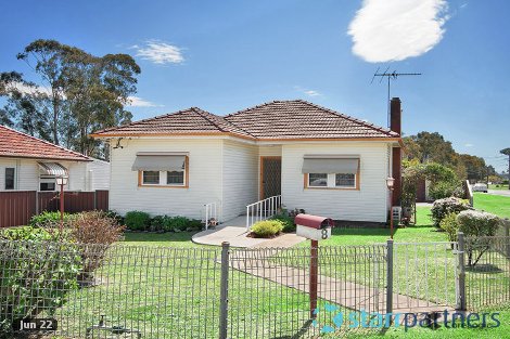 8 Hollywood St, South Wentworthville, NSW 2145