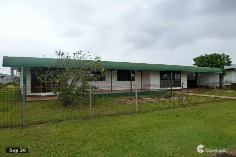 4 Goroka Cl, Wangan, QLD 4871