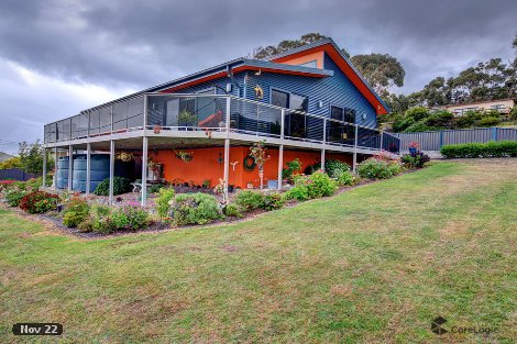 8 Nailer Ave, Bicheno, TAS 7215