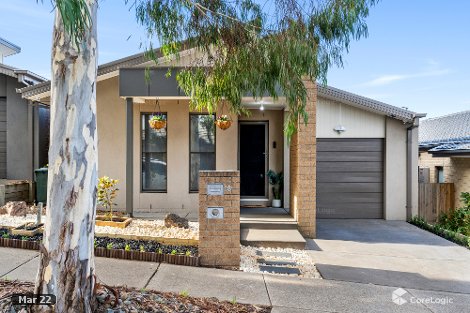 18 Tooradin Cres, Doreen, VIC 3754