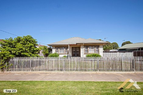 30 Cameron Cres, East Bairnsdale, VIC 3875