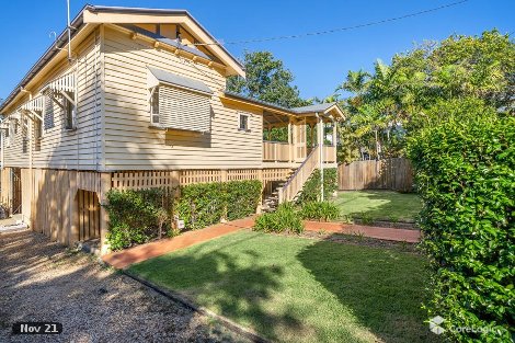 16 Peasant St, Holland Park West, QLD 4121