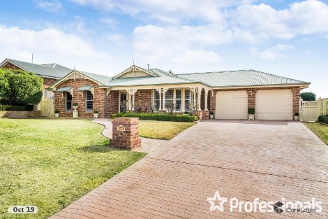 17 Endurance Ct, Llanarth, NSW 2795