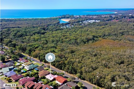 27 Gilbert Cory St, South West Rocks, NSW 2431